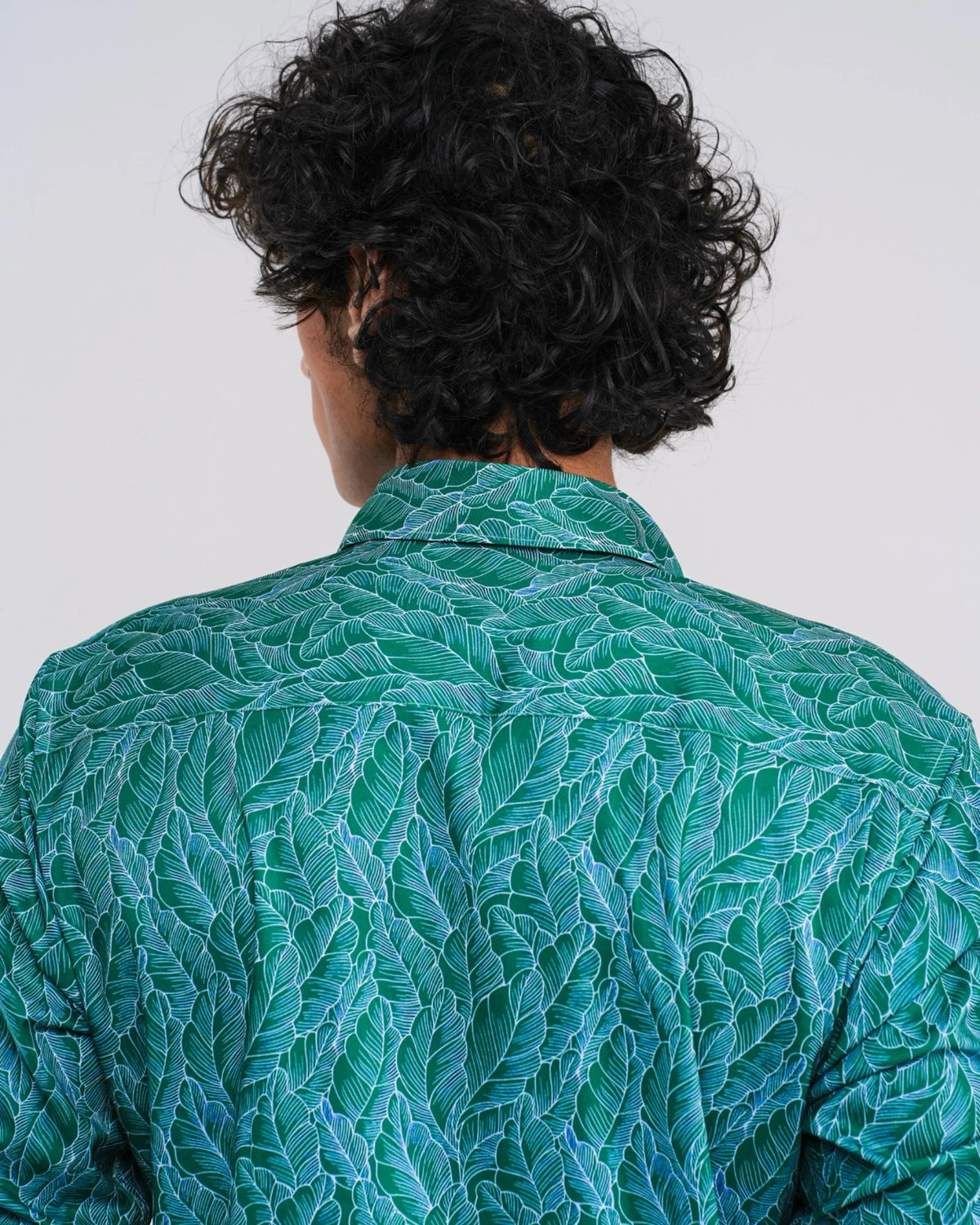 TROPICAL GREEN LEAF PRINT