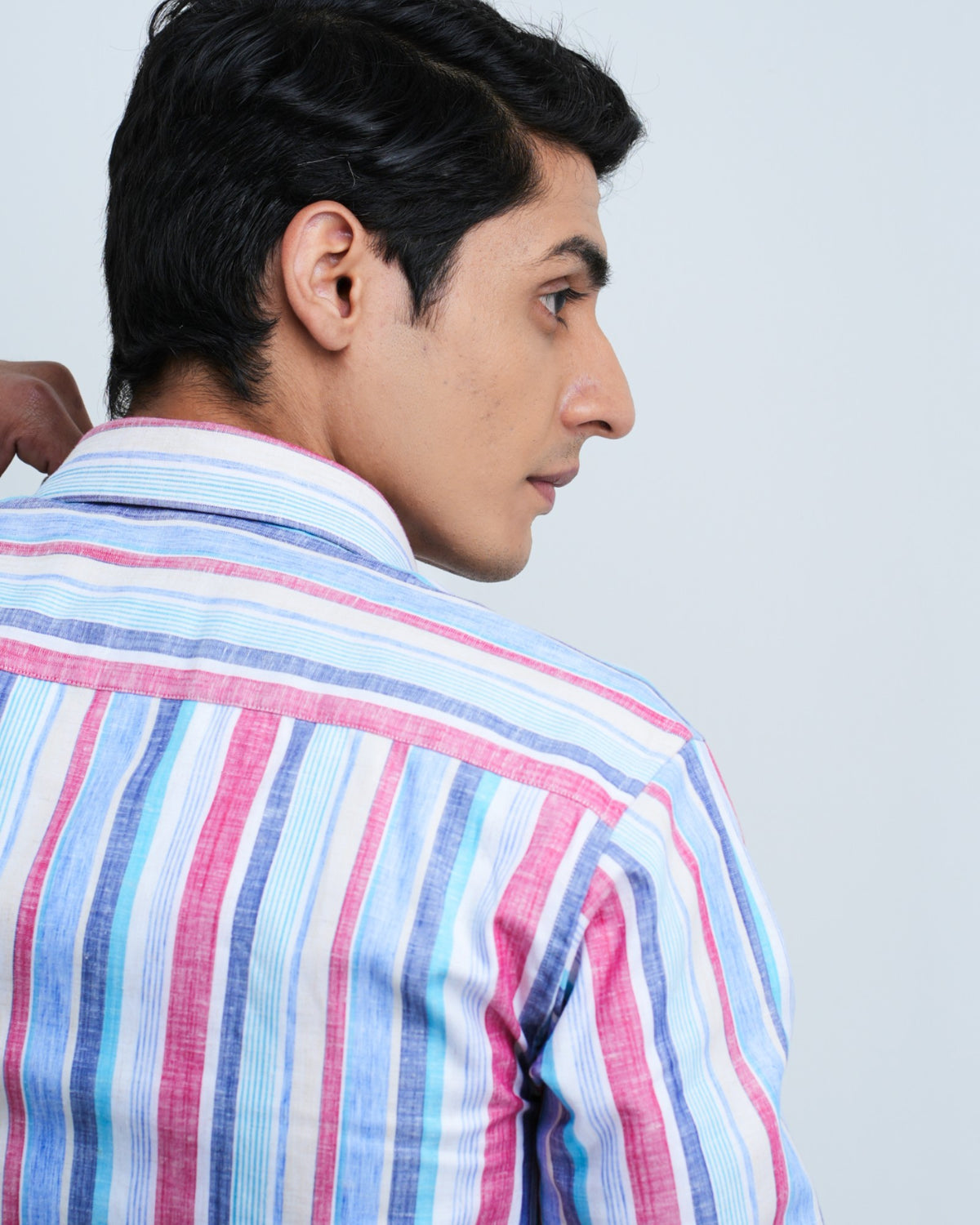 MEN'S MULTICOLORED STRIPED SHIRT